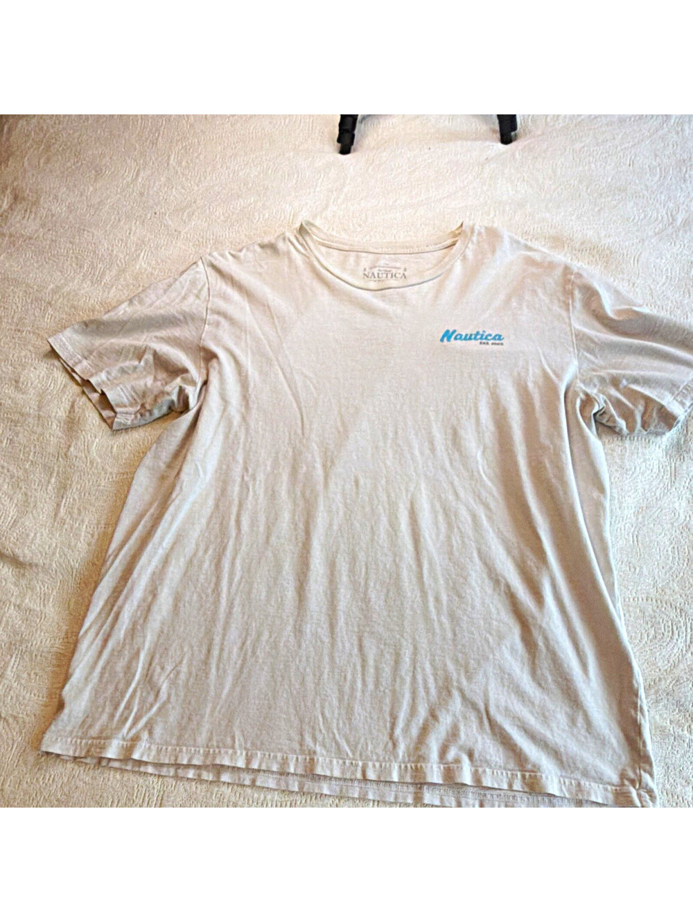 Nautica Men’s XL White Crew Neck Short Sleeve Cotton Tiki Graphic Logo T-Shirt